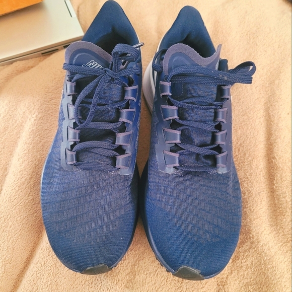 Nike Air Zoom Pegasus 37 Mens Road Running Shoes Size 8 Navy Blue (Women's 10) - Picture 4 of 9